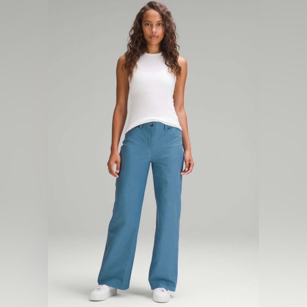Lululemon City Sleek 5 Pocket Wide Leg Pants size 24 New With Tag